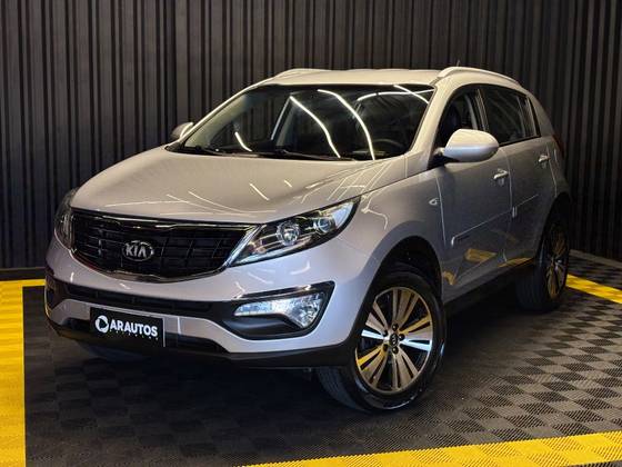 KIA SPORTAGE 2.0 LX 4X2 16V FLEX 4P AUTOMÁTICO KIA SPORTAGE 2.0 LX 4X2 16V FLEX 4P AUTOMÁTICO